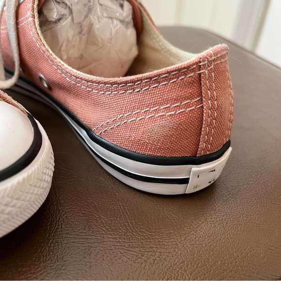 [5] Pink CONVERSE - Picture 10 of 12